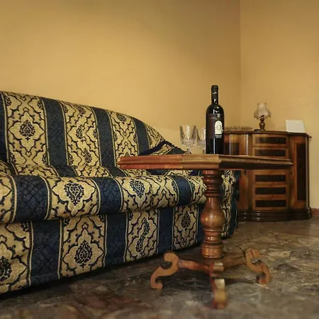La Casa Borgo